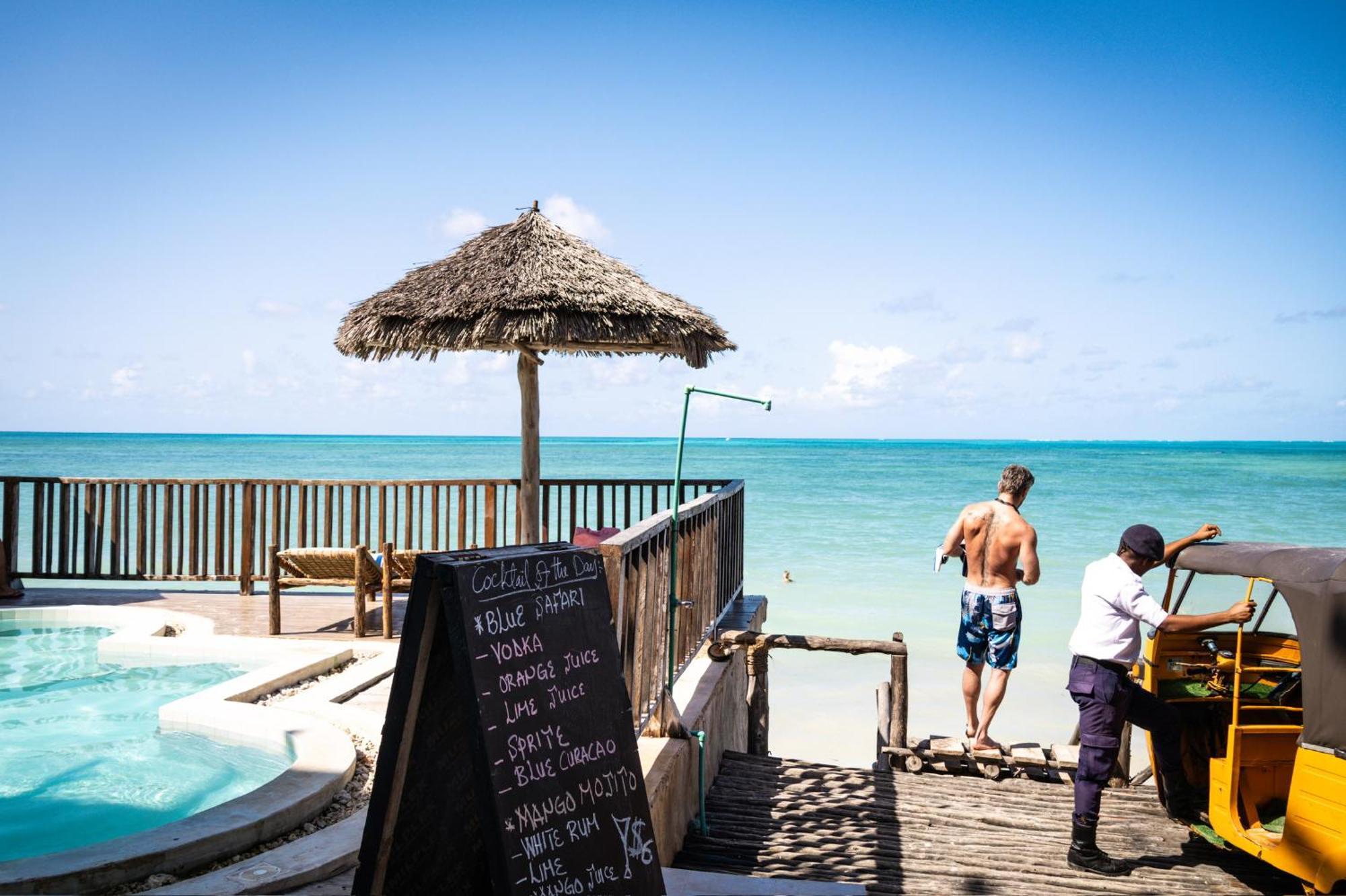 Hotel Pili Pili Sunrise Beach Jambiani  Exterior foto